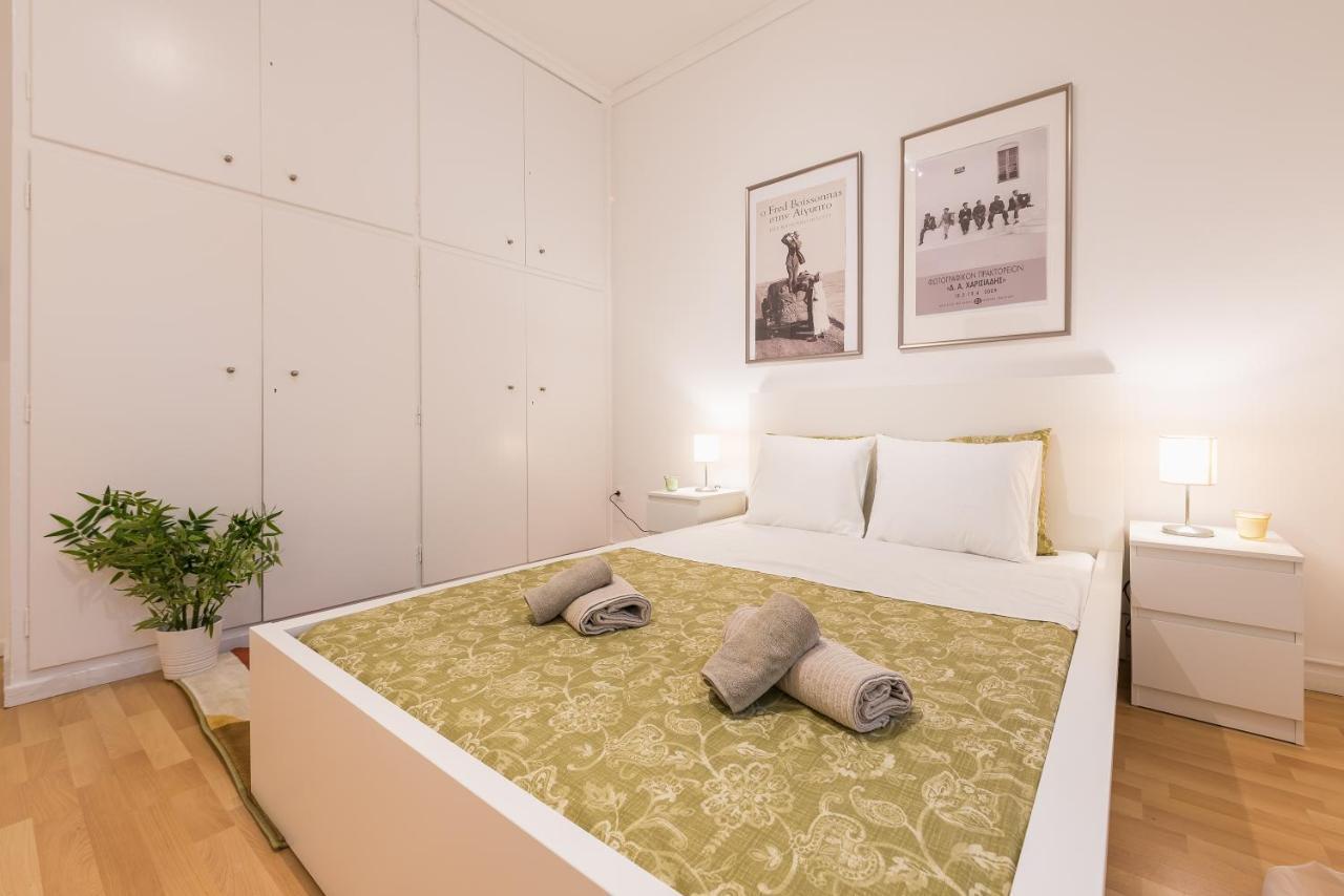 Apartment At Megaro Mousikis St Semi Basement 1Bed 2 Pers 아테네 외부 사진